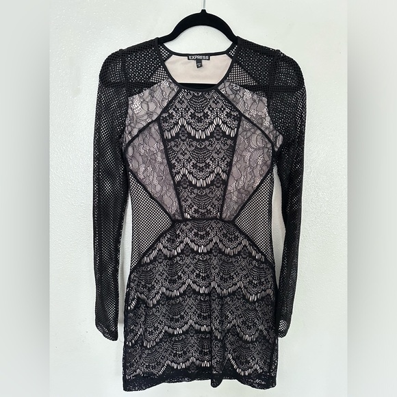 Woman’s Express Black‎ Lace Dress Size Small (0048) - Picture 1 of 8